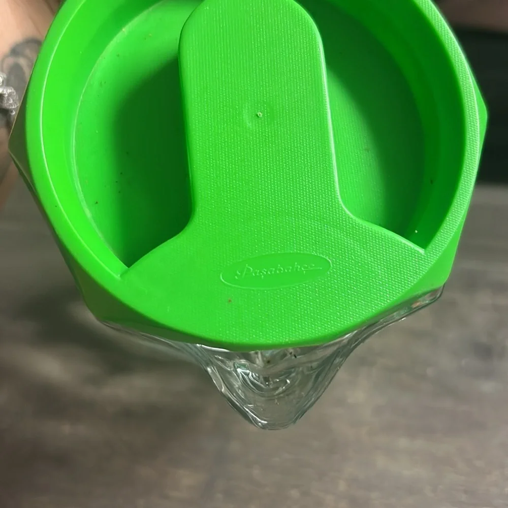Paşabahçe‎ Clear Glass Pitcher with Green Lid